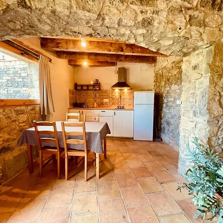 Mas Rural El Negre Hostal *